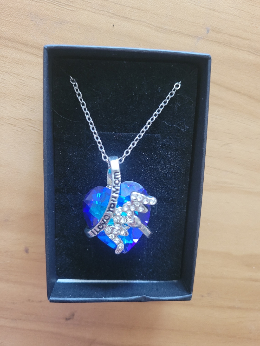 🖤NEW🖤 Mom Blue Crystal Heart Pendant Necklace with Rhinestone Accent